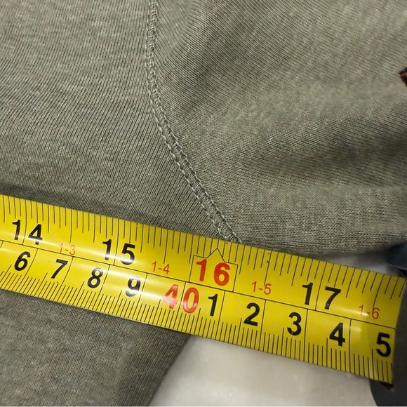 Lauren Ralph Lauren Women’s 3 Button Henley Shirt Moss Green Sz XS NWT - Picture 10 of 14